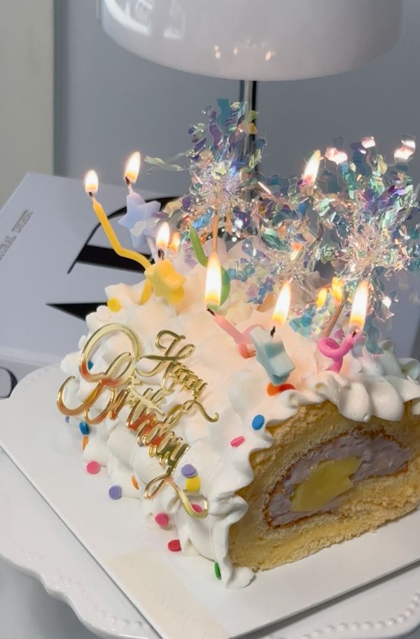 繽紛生日捲捲 繽紛生日捲捲

UNIRORO 蛋糕捲

生日蛋糕推薦

生日派對蛋糕捲

繽紛蛋糕捲

台北生日蛋糕

桃園生日蛋糕

板橋蛋糕店

驚喜生日蛋糕捲

派對慶生甜點