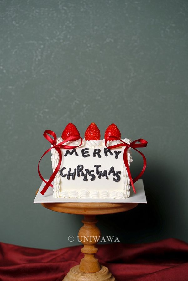 黑字草莓捲捲 (12/6後開放取貨) 黑字草莓捲捲

韓系捲捲蛋糕

草莓捲蛋糕

聖誕蛋糕

聖誕節蛋糕推薦

個性蛋糕

可愛蛋糕

台北生日蛋糕

桃園生日蛋糕

板橋生日蛋糕

UNIWAWA

韓系蛋糕