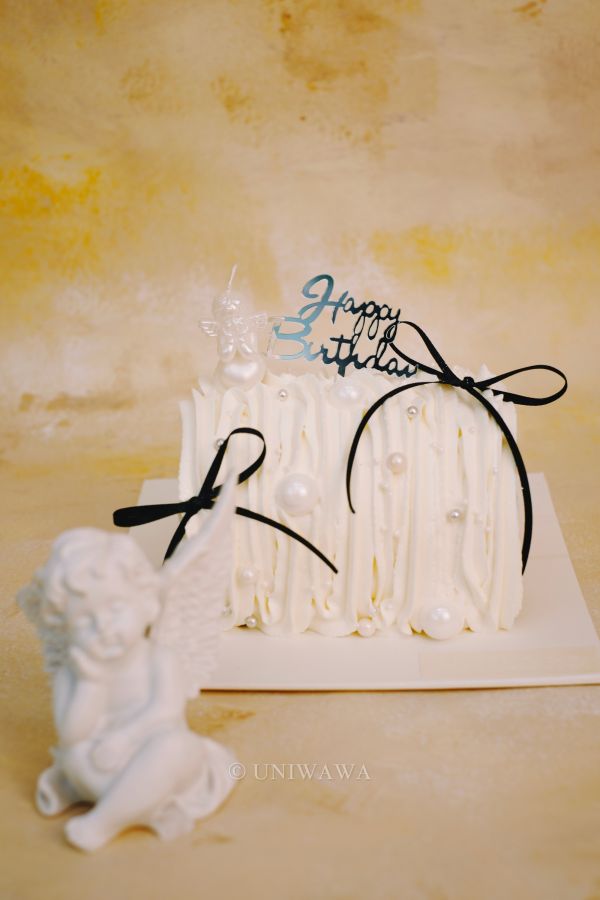 小天使緞帶捲捲 (新款) 小天使緞帶捲捲

UNIRORO 蛋糕捲

天使蛋糕捲

白色生日蛋糕捲

優雅生日蛋糕推薦

高質感生日蛋糕

台北生日蛋糕

桃園生日蛋糕

板橋蛋糕店

夢幻生日蛋糕