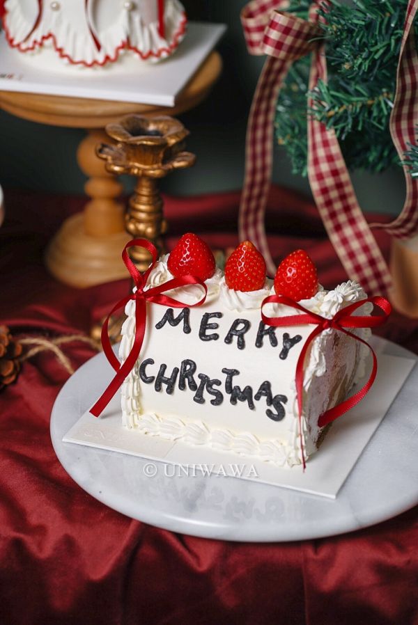 黑字草莓捲捲 (12/6後開放取貨) 黑字草莓捲捲

韓系捲捲蛋糕

草莓捲蛋糕

聖誕蛋糕

聖誕節蛋糕推薦

個性蛋糕

可愛蛋糕

台北生日蛋糕

桃園生日蛋糕

板橋生日蛋糕

UNIWAWA

韓系蛋糕