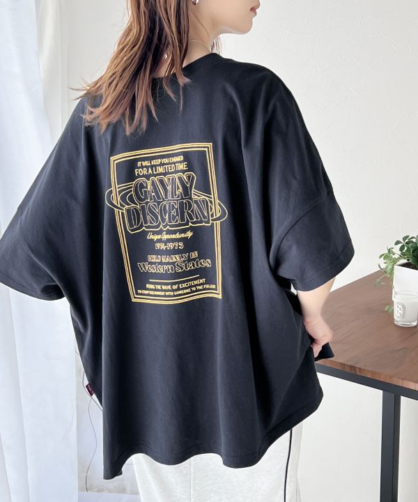 Classicalelf x JAVA 刺繡圖案寬版T-shirt classicalelf,java,聯名,短袖,短t,oversize.寬版,棉,日本,代購,服飾,復古