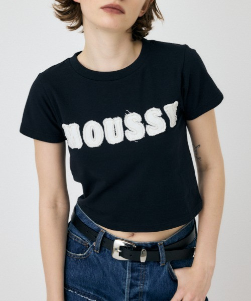 MOUSSY PATCH DENIM TINY T-shirt moussy,tiny,合身,牛仔,標誌,復古,t,shirt,短,日本,日牌,服飾