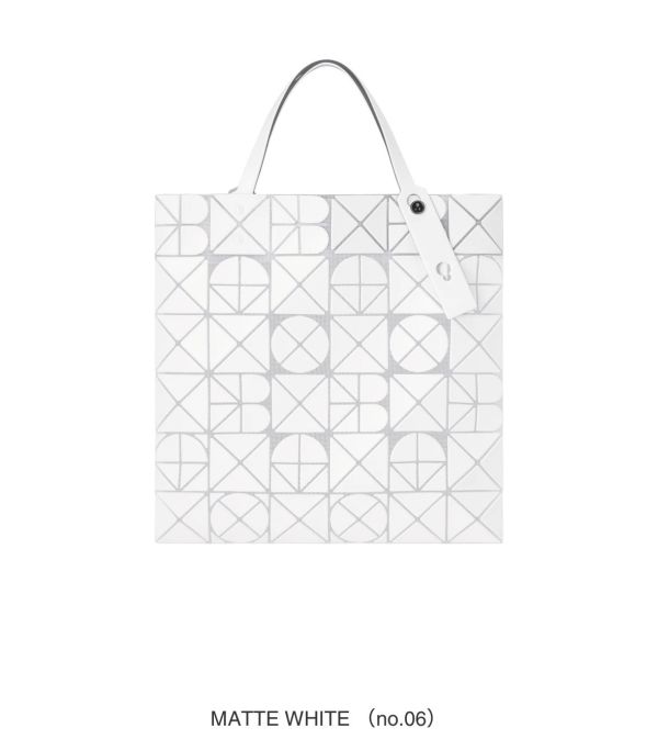 ISSEY MIYAKE 三宅一生 五月新款 霧面白 6x6 