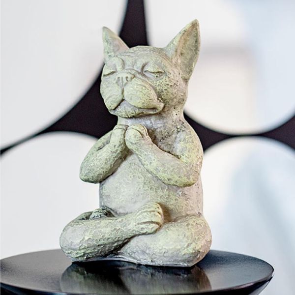 瑜珈狗 生日禮物 辦公室小物 療癒 擺飾 交換禮物 拍攝道具 動物公仔 法鬥犬 冥想