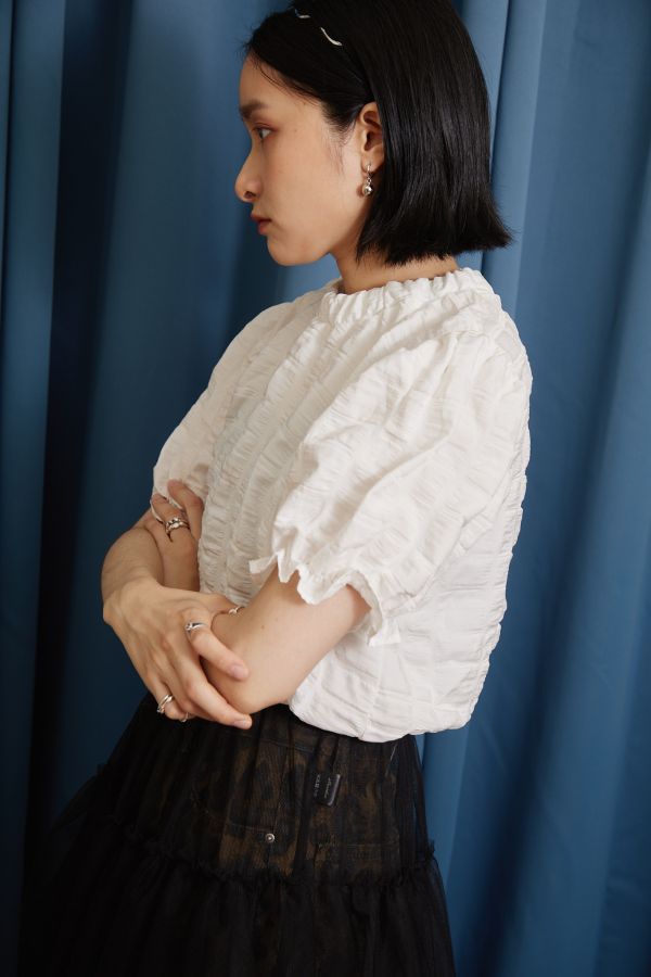 公主袖氣泡澎澎荷葉縮口上衣(兩色) 