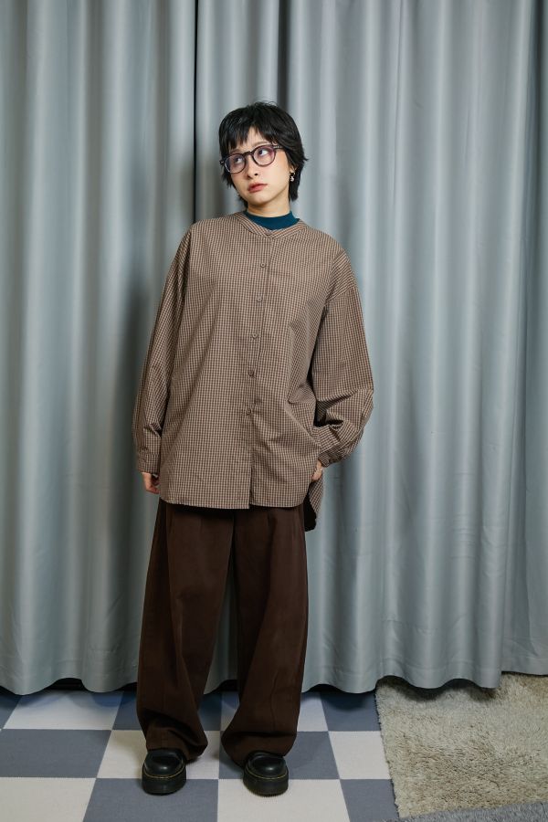 秋天暖暖土黃色格小元亨利領落肩大件襯衫 