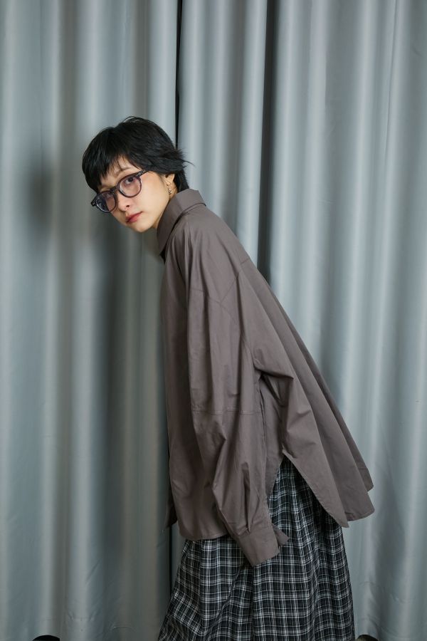 秋日沉穩色系立體繭型大澎袖寬鬆襯衫(咖啡) 