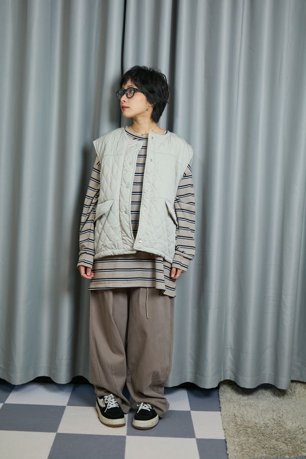 中性四線配色條紋寬鬆落肩慵懶大件上衣(卡其) 