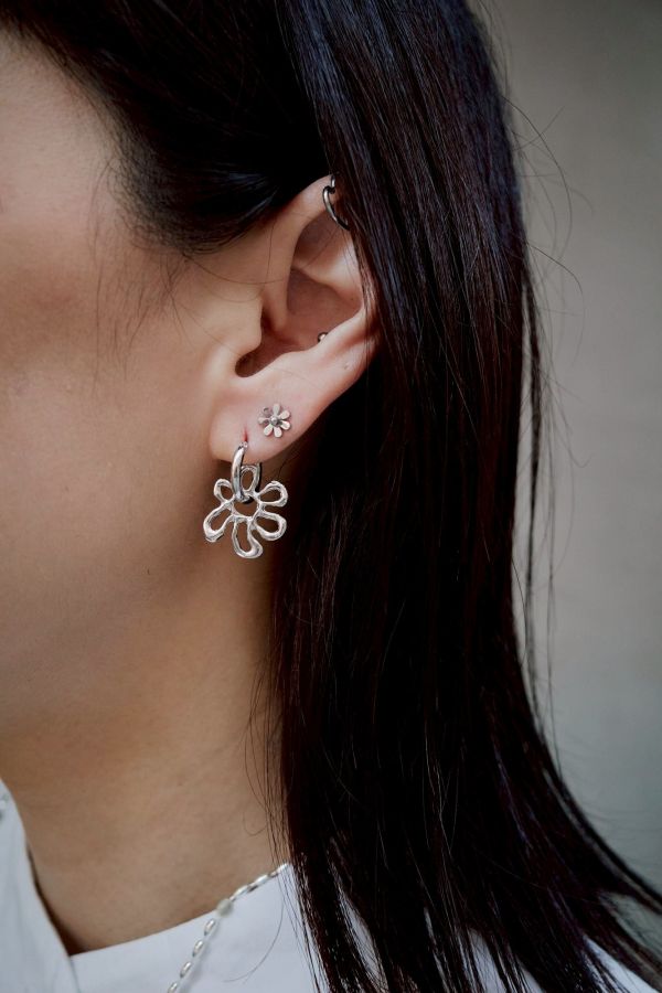 簍空雛菊花花兩用式圈圈耳環 