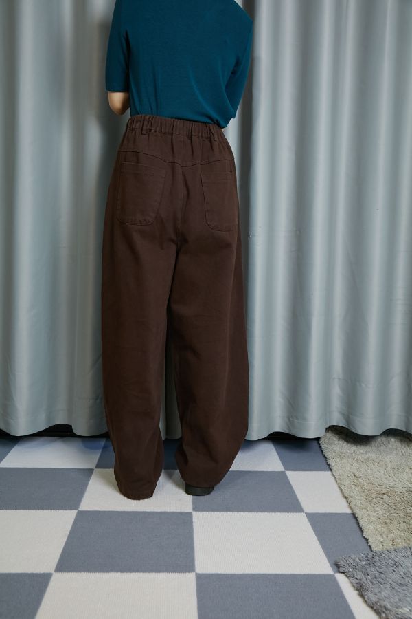 厚厚磨毛布料抽繩調節車線繭型寬版長褲(咖啡) 