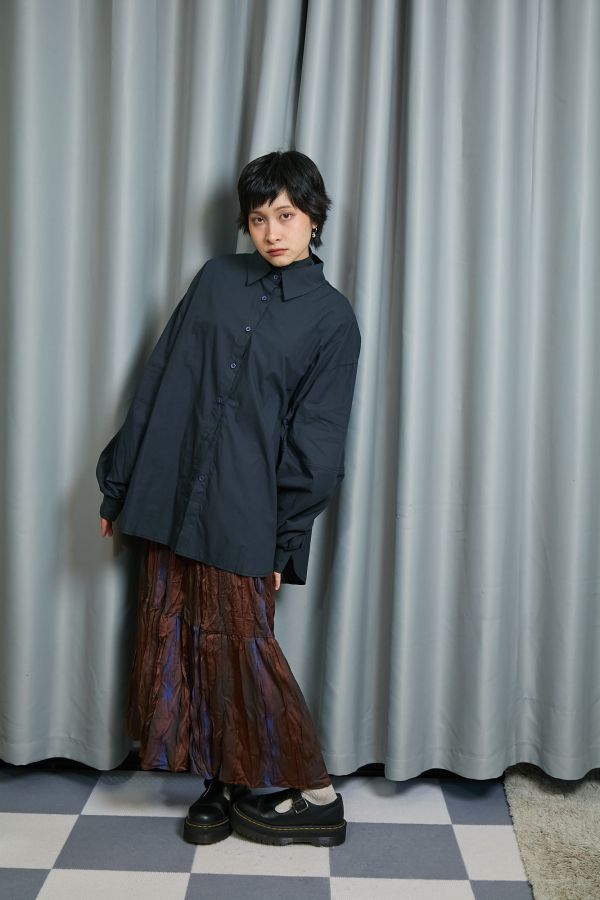 秋日沉穩色系立體繭型大澎袖寬鬆襯衫(深藍) 