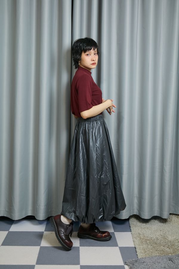 銀灰色微亮亮金屬質感澎澎氣球裙 