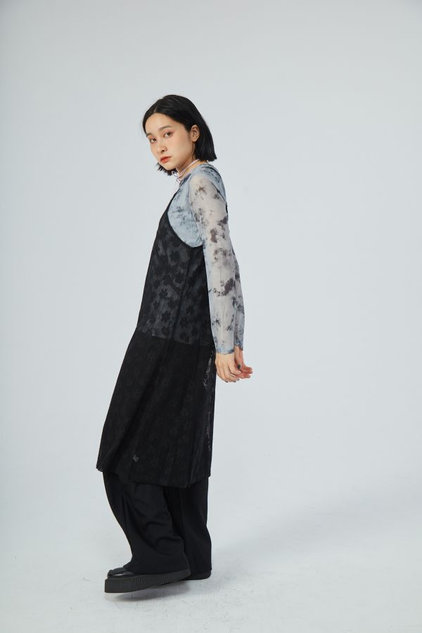 【SALE!!6折】滿滿小花花織紋V領細肩帶背心洋裝(兩色) 