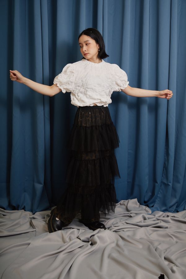 公主袖氣泡澎澎荷葉縮口上衣(兩色) 