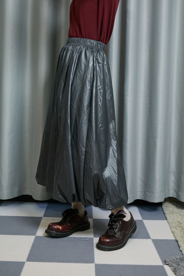 銀灰色微亮亮金屬質感澎澎氣球裙 