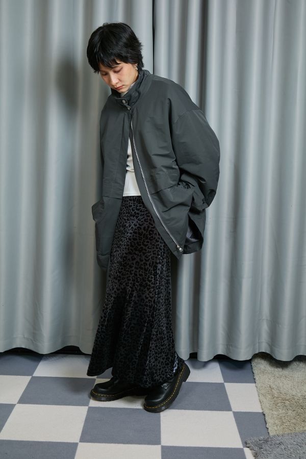 閃閃緞光絲絨滿版豹紋直筒長裙 