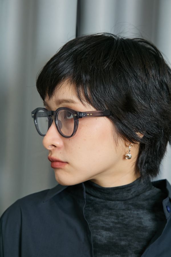 半透橢圓五金裝飾裝飾型平光造型眼鏡(三色) 