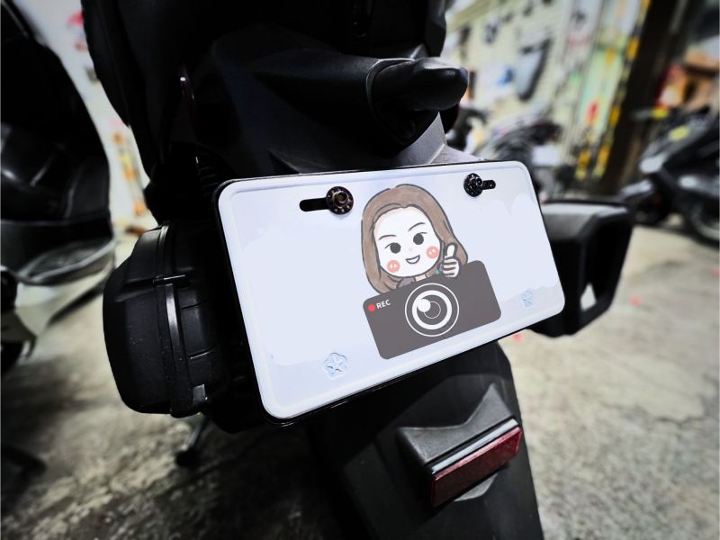 六姐的店※ 【鋁合金強化底板車牌框】7碼 / 白牌車專用 六姐, 底板車牌框, 鋁合金, 強化, 超薄邊, 7碼, 白牌車, 騎士部品, 批發, 高品質, 車隊, 公司行號