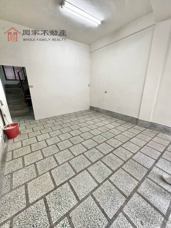 〖金湖蛋黃區學區透天〗 