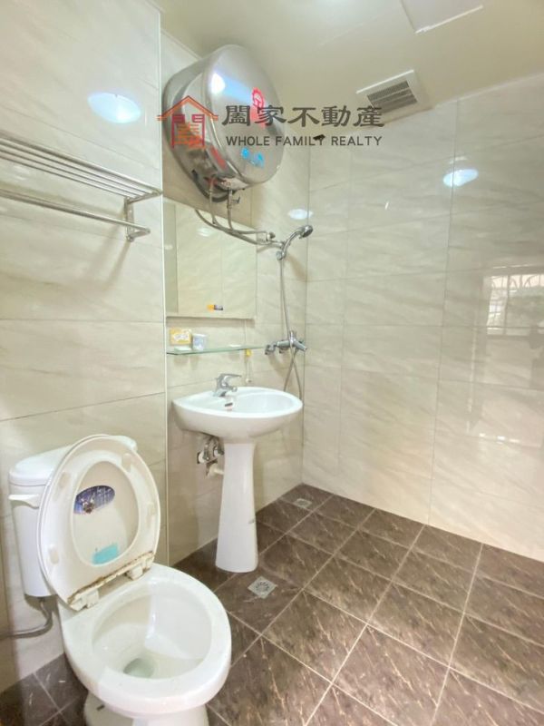 〖金城西海路 馬路第一排店面透天〗 