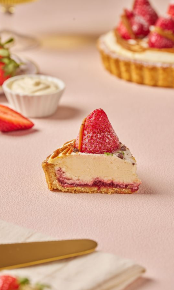 蜜紅茶草莓烤乳酪塔 6吋 冬季限定,草莓,草莓塔,蜜紅茶草莓烤乳酪塔,一事製菓,台北伴手禮,捷運美食,關渡甜點,宅配甜點