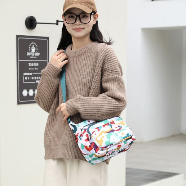 尼龍包防水包手提斜背後背包媽媽包女包旅行包kipling同版包 極輕防水尼龍包 NYS036-S-1209 輕便背包,多功能側背包,城市休閒包,防水尼龍包,防水背包,出國旅行包,輕巧女尼龍包,側背尼龍包,輕奢尼龍手提包,輕型手提側背包