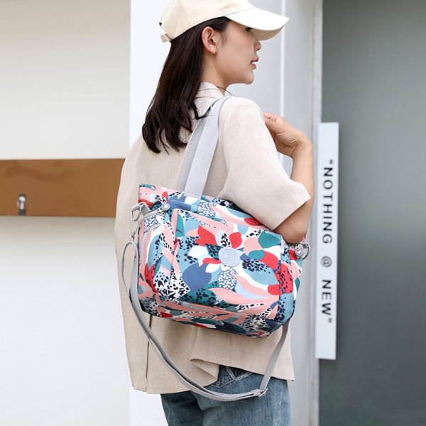 尼龍包防水包手提斜背後背包媽媽包女包旅行包kipling同版包 極輕防水尼龍包 NYS032-S-1058 輕便背包,多功能側背包,城市休閒包,防水尼龍包,防水背包,出國旅行包,輕巧女尼龍包,側背尼龍包,輕奢尼龍手提包,輕型手提側背包