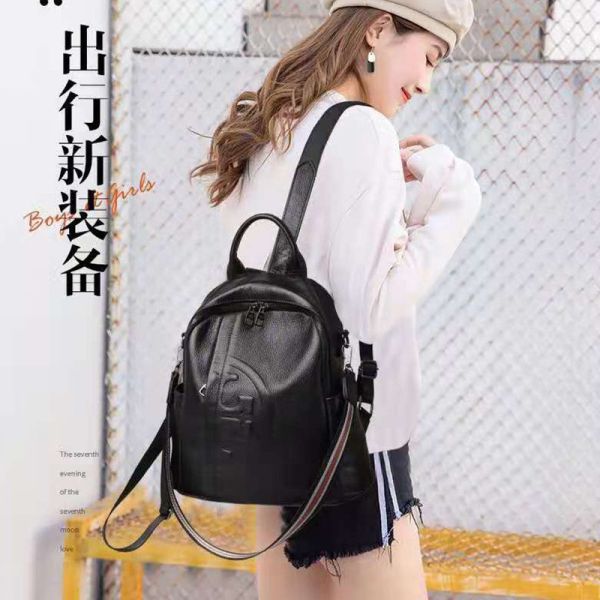 大容量側背後背包新款時尚真皮女包休閒百搭女款背包牛皮 義式輕奢時尚真皮革 LIS146-8088 台灣真皮包防水包,頂級手提包,設計師真皮夾,高品質小錢包,手工眼鏡袋零錢包,輕奢小掛袋側背包,精品皮包小方包,獨家女包後背包,免運斜背包,名牌包晚宴包