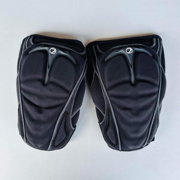 【漆彈專賣-三角戰略】"二手" DYE Knee Pads 護膝 - XL 
