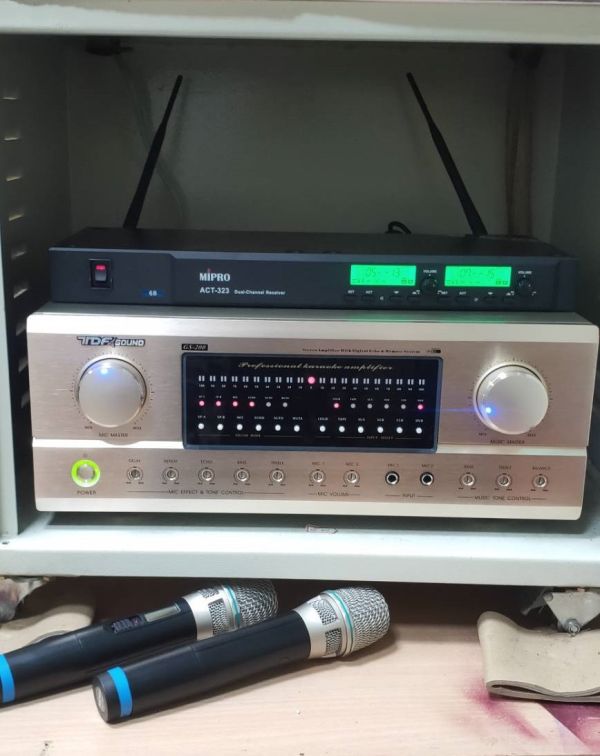 音響設備安裝.擴大機安裝.無線麥克風安裝.喇叭安裝 投影機安裝,音響安裝,監視器安裝,廣播設備安裝,擴大機安裝,喇叭安裝,台北投影機安裝,台北音響安裝,台北監視器安裝,無線麥克風安裝, 家庭劇院音響安裝, 會議室音響設備安裝, 家庭劇院音響系統, 商業空間音響設備安裝, 餐廳音響設備安裝, KTV音響設備安裝, 音響喇叭安裝
