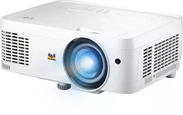 ViewSonic LSD300W‑ST｜3300 ANSI｜短焦 LED 投影機｜WXGA 高亮度｜教育/會議/展示空間｜短距離大畫面 ViewSonic LSD300W‑ST,LSD300W‑ST 投影機,VIEWSONIC 短焦投影機,短焦雷射投影機,3000 ANSI 投影機,WXGA 投影機,教室投影機,會議室投影機,商用投影機,高亮度投影機,雷射光源投影機,VIEWSONIC 雷射投影,短距離投影