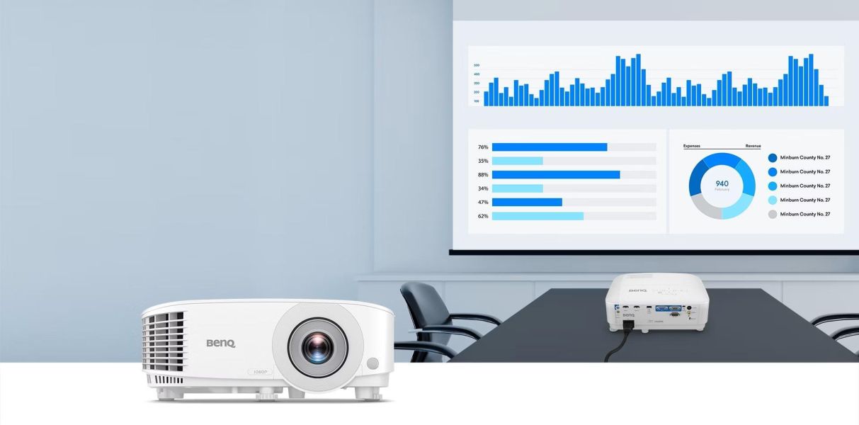 BenQ MH560｜1080P 高亮度商務投影機｜3800 ANSI｜高對比｜節能省電｜會議簡報投影機｜中小企業必備 BenQ MH560, MH560 投影機
BenQ 商務投影機,1080P 投影機,3800 ANSI 投影機,高亮度投影機,會議室投影機,簡報投影機,教室投影機,補習班投影機,商務投影機推薦,Full HD 投影機,節能投影機,SmartEco 投影機,雙 HDMI 投影機,BenQ 1080P,中小企業投影機,高對比投影機,投影機推薦 2026,BenQ 會議投影機