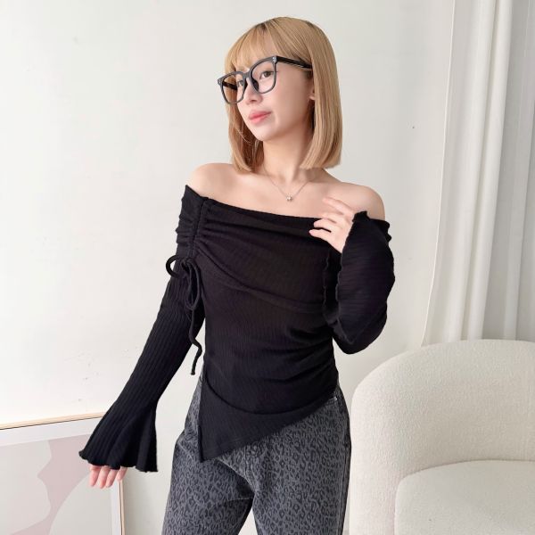 翻領抽繩喇叭袖上衣 