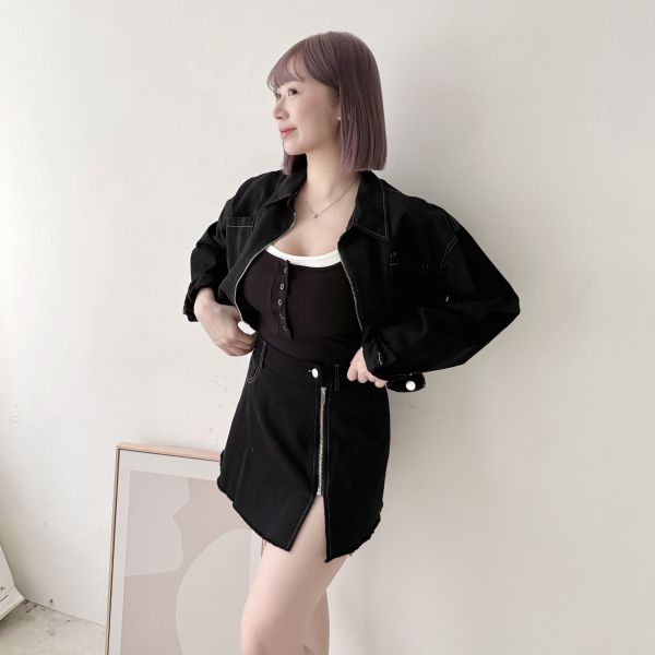 短外套+側拉鍊裙裝 