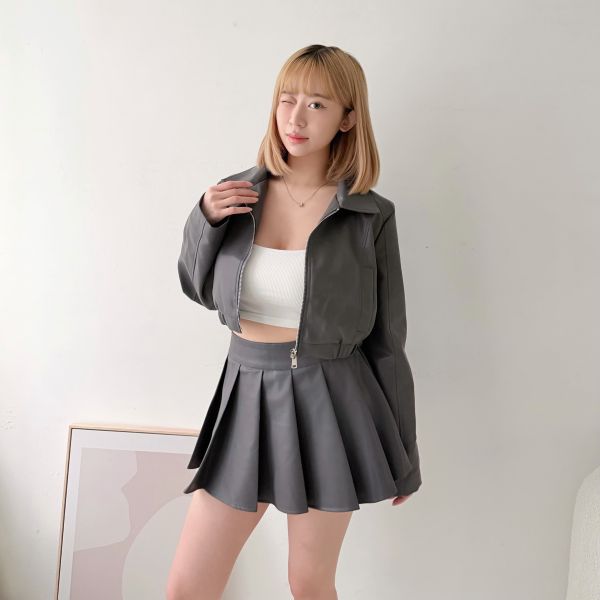 拉鍊皮外百褶裙裝 