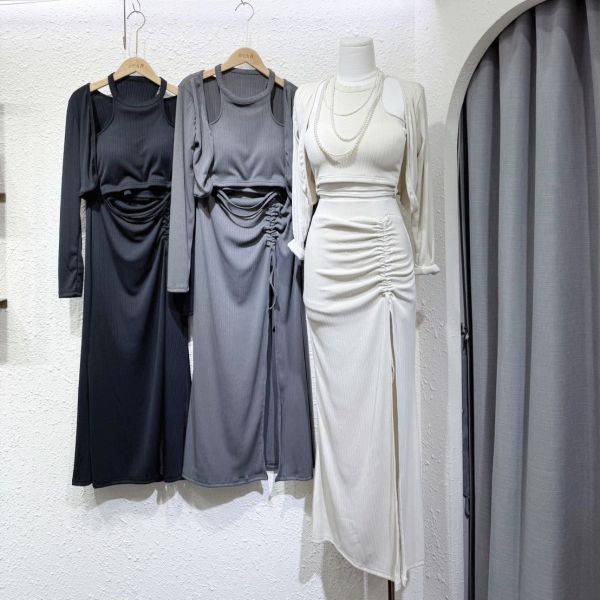 削肩背心抽繩長裙裝 