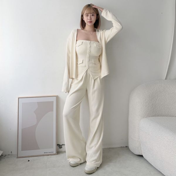 鬆餅格造型口袋背心褲裝 