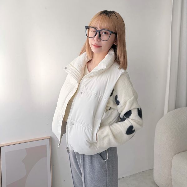 立領車線鋪棉背心 