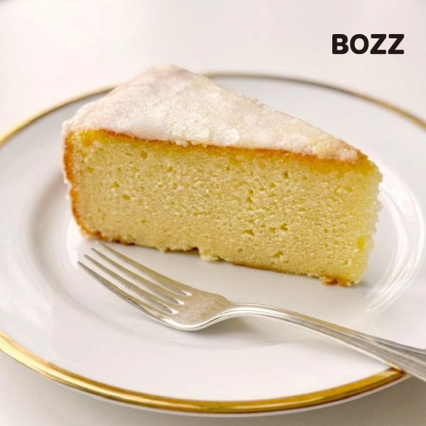 【母親節早鳥】8" 老奶奶檸檬蛋糕 (附1組6入盤叉+1把塑膠刀)-無蠟燭 