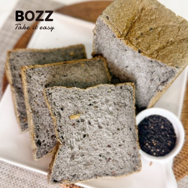 【BOZZ-穀物系列】芝麻穀物吐司(單條裝，不切片)-奶素 