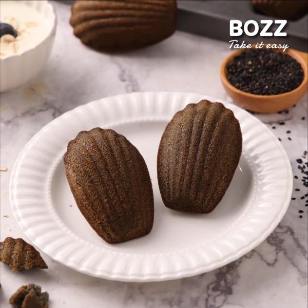 【母親節盛宴】豪華組：蛋糕*1顆/ 芝麻-瑪德蓮*1盒/ 法國*2袋/ 酸麵包*2袋/ 可頌*2袋/ 肉桂捲*2袋 