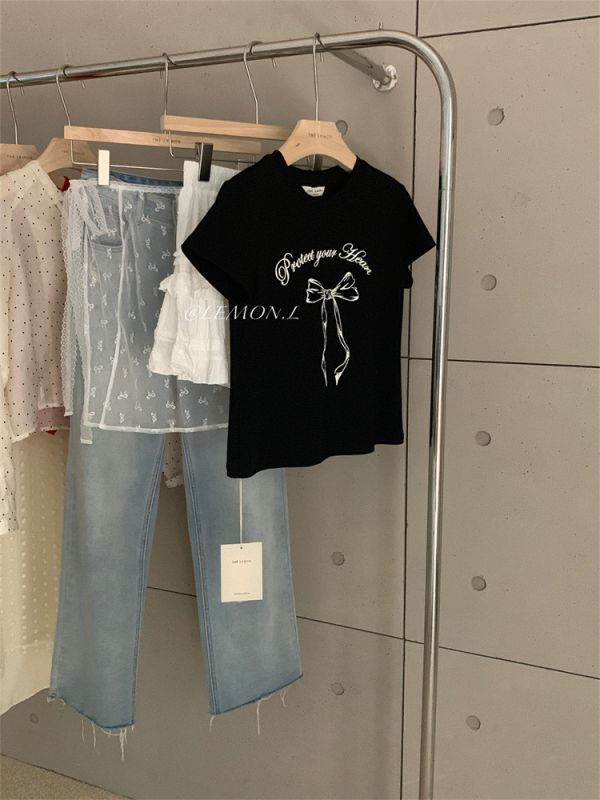 (預購)線條蝴蝶蝶短袖 