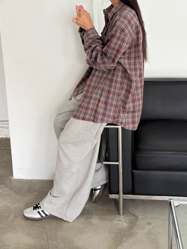 秋調格序襯衫 格紋襯衫,韓系襯衫,秋冬襯衫,寬鬆襯衫,休閒襯衫,慵懶風穿搭,格子襯衫推薦,氣質女裝,正韓服飾