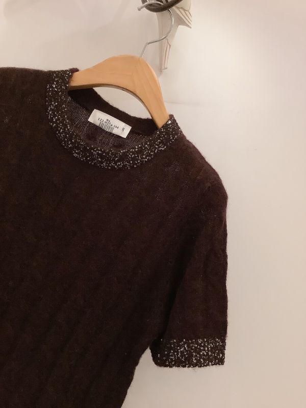 夜光呢語．針織亮邊短袖上衣 針織上衣,短袖針織,韓系上衣,秋冬上衣,氣質上衣,法式風上衣,韓國女裝,百搭上衣