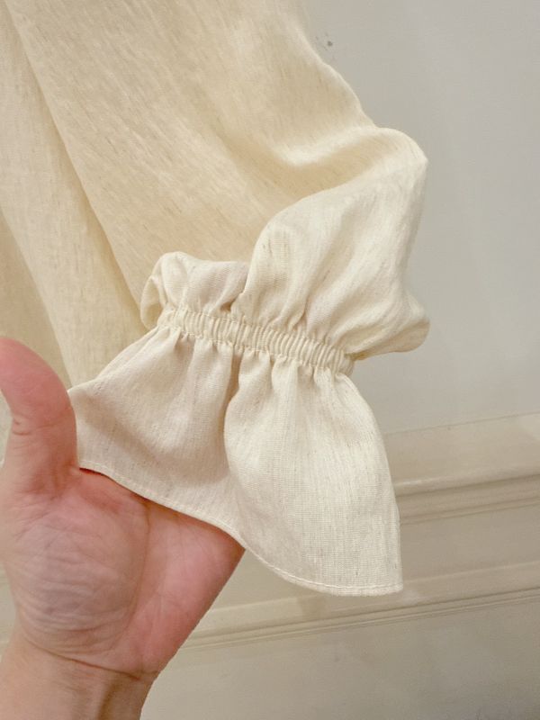 法式蕾絲荷葉襯衫 蕾絲襯衫,荷葉邊上衣,法式上衣,鏤空蕾絲,氣質襯衫,早春穿搭,長袖襯衫,女裝上衣,氣質穿搭,休閒上衣