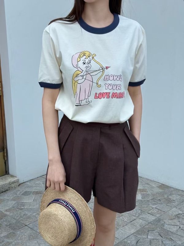 不小心戀愛了 Tee 不小心戀愛了Tee,愛神插畫T恤,趣味短Tee,文青風穿搭,邱比特T恤,插畫Tshirt,