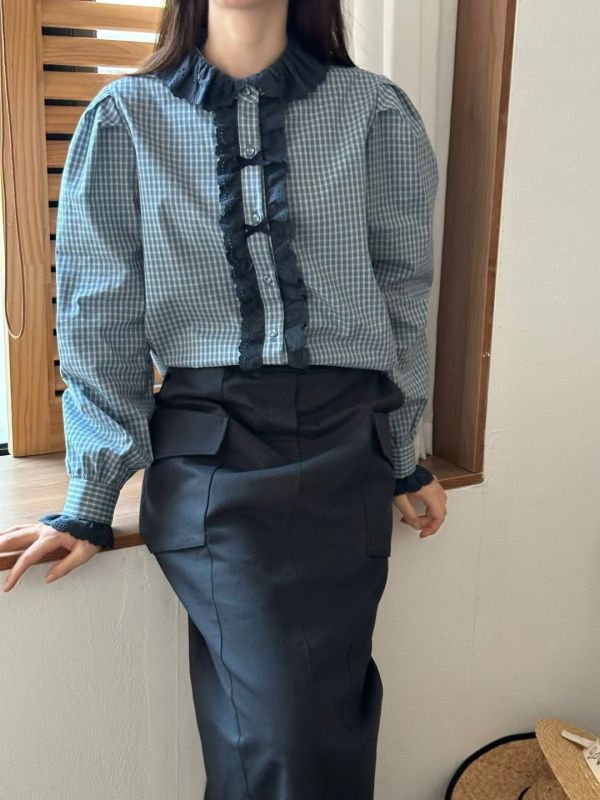 蕾序格影襯衫 蕾絲襯衫,格紋襯衫,法式襯衫,優雅女裝,設計感上衣,立體領襯衫,正韓女裝,氣質襯衫,高質感上衣,微澎袖設計