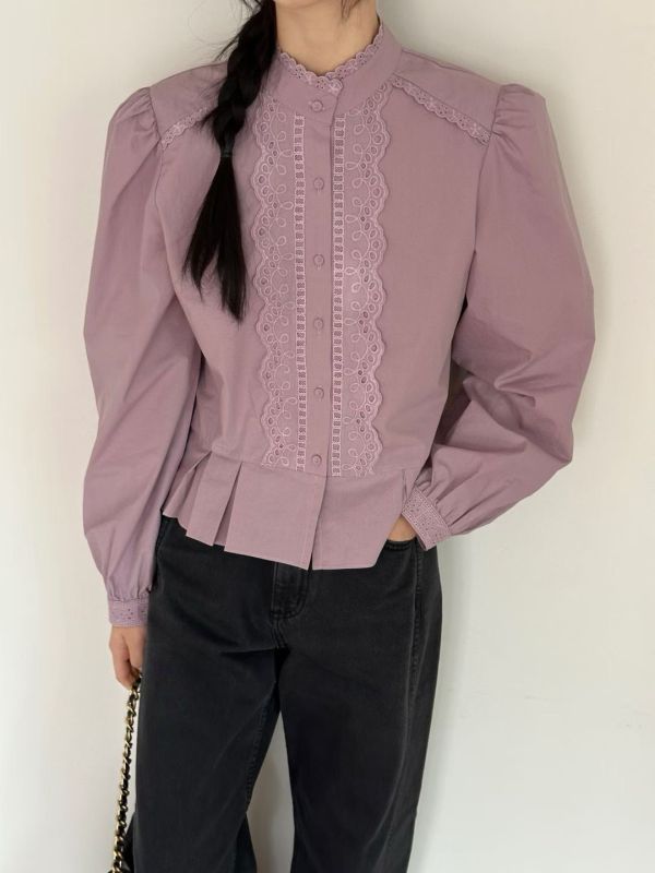 蕾緹立領褶飾襯衫 蕾絲襯衫,立領襯衫,澎袖襯衫,氣質上衣,修飾襯衫,蕾絲上衣,秋冬襯衫,質感女裝,設計感襯衫