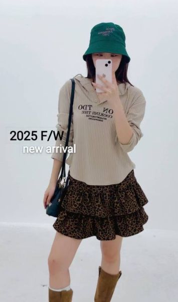 野魅層次豹紋短裙 豹紋短裙,層次短裙,荷葉裙,高腰短裙,秋冬短裙,女裝短裙,豹紋穿搭,雪紡短裙,韓系短裙,時尚短裙