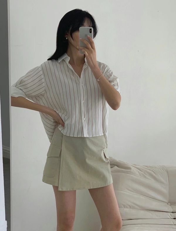 條紋翻領寬版襯衫 寬版襯衫,翻領襯衫,撞色襯衫,落肩襯衫,日系襯衫,夏季襯衫,舒適寬鬆上衣,百搭襯衫女裝,休閒風襯衫